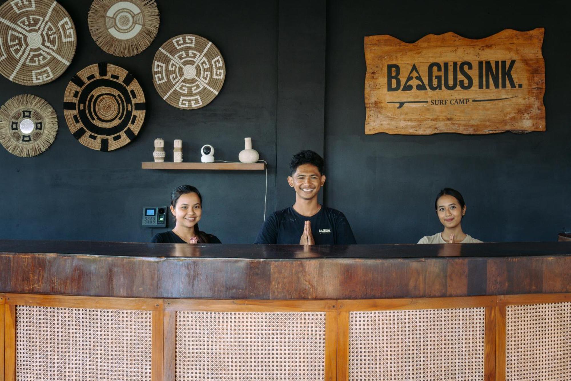 Bagus Ink Surf Camp Hostel Uluwatu  Exterior photo