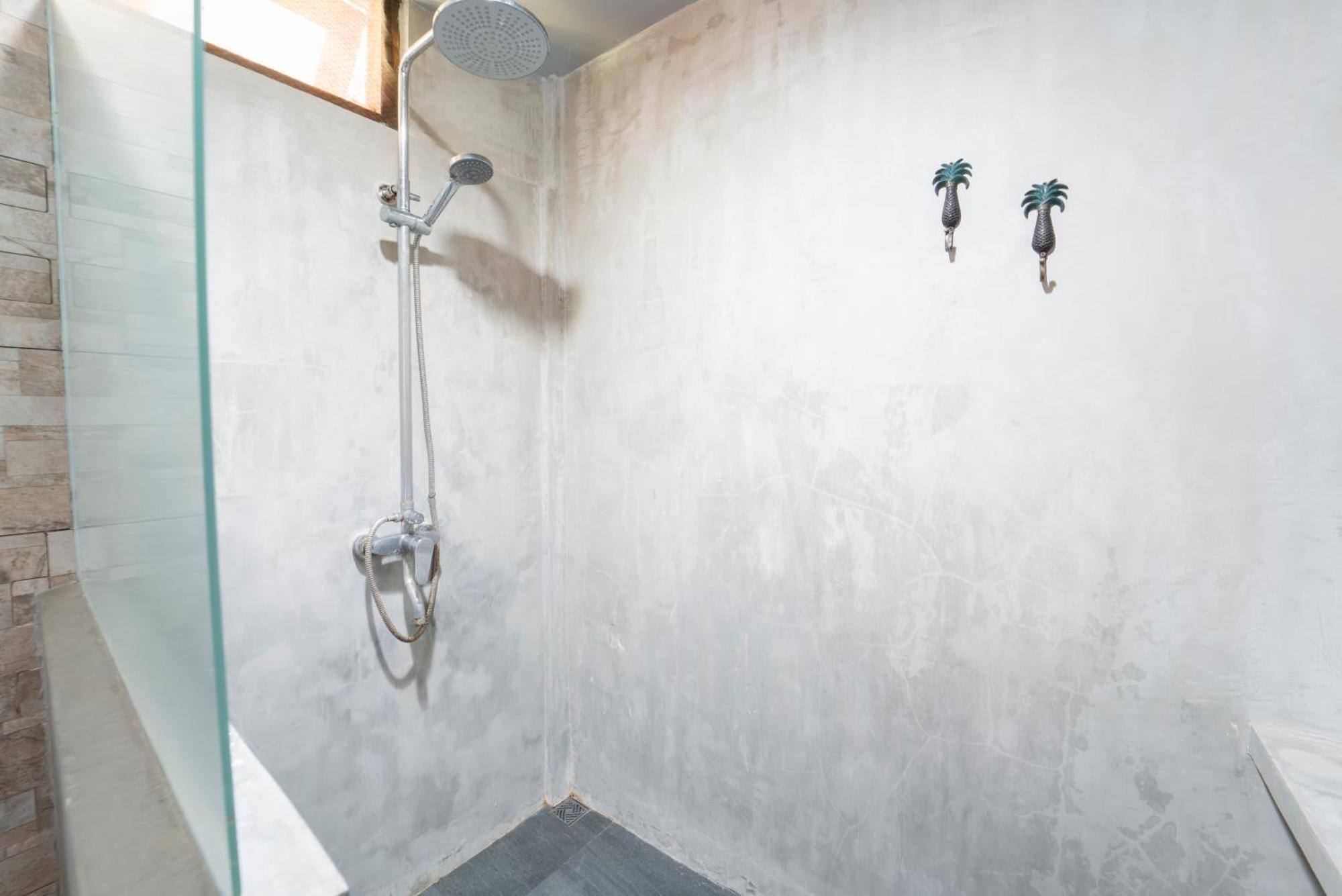 Bagus Ink Surf Camp Hostel Uluwatu  Exterior photo